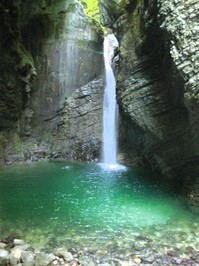 Kozjak-Wasserfall.JPG