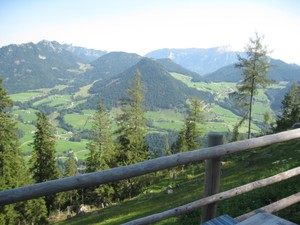 Panoramablick bis zum Untersberg.JPG