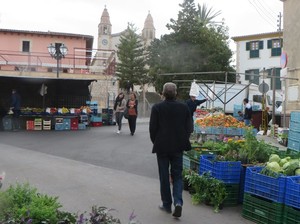 Markt in Calvia.JPG