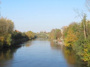 Halle Hafenbahnbrücke.JPG