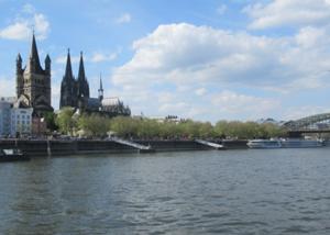 6 Panoramafahrt Rhein Köln.jpg