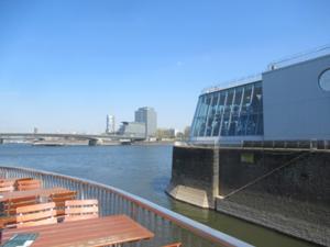 Hafenterrasse Köln.JPG