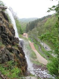 Trusetaler Wasserfall 2.jpg