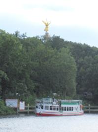 3 Berlin vom Wasser.JPG