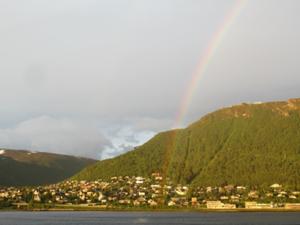 Mittsommer Tromso Regenbogen.JPG