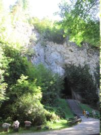 Katerinska-Höhle 1.JPG