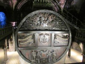 Rotkäppchen Freyburg 3.JPG