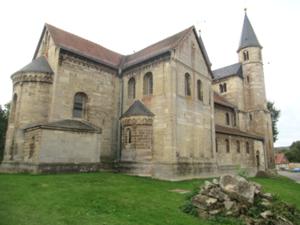 Basilika St Gangolf 1.JPG